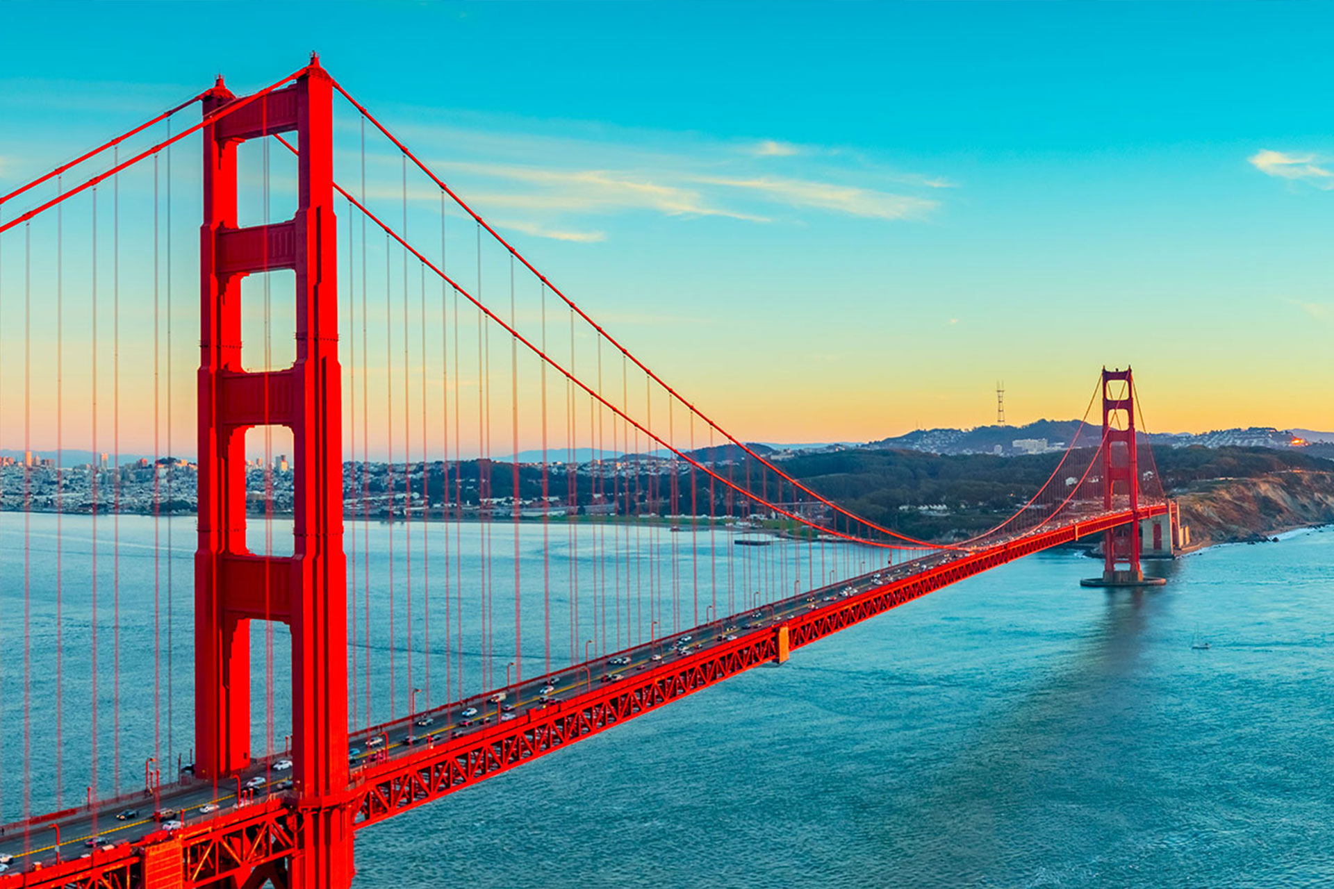Golden Gate Bridge Article Hero Background